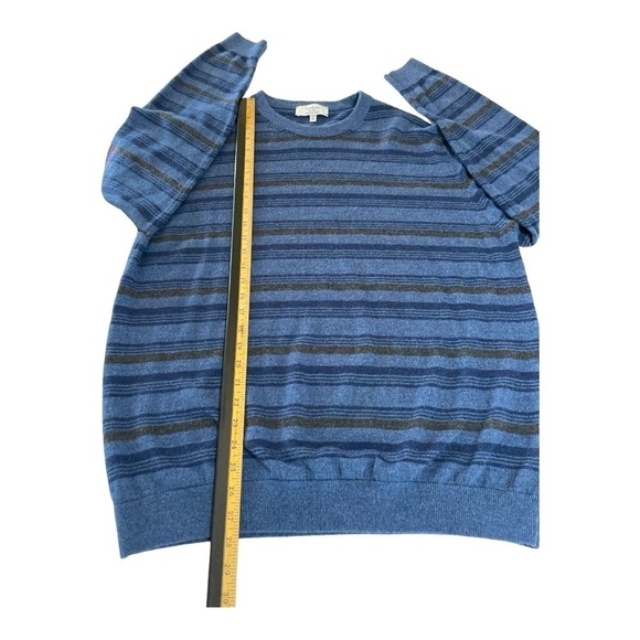 Turnbury Mens XL (44 in Chest) Navy Blue Striped
Wool Blend Pullover Sweater - Picture 10 of 11